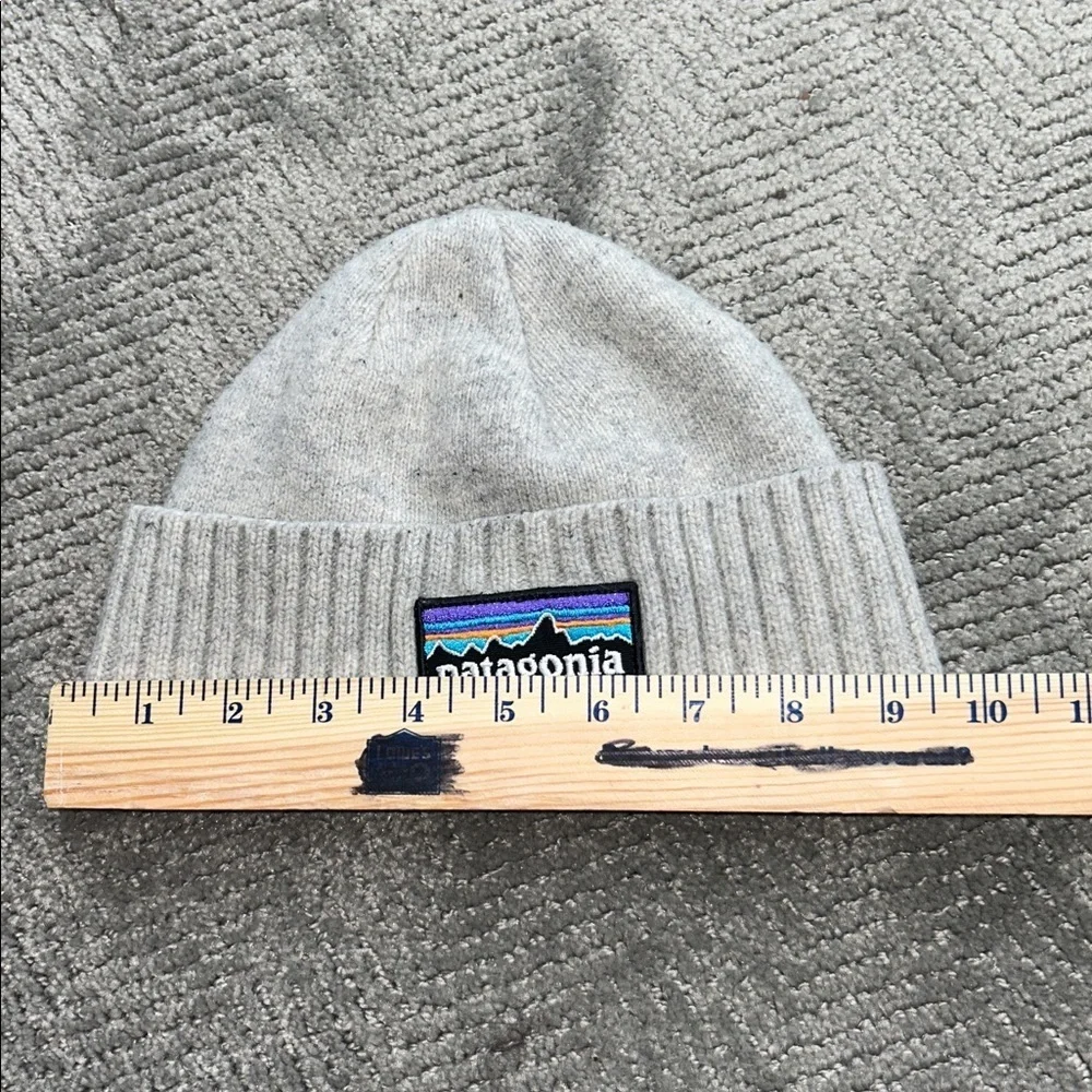 Patagonia Brodeo Beanie Gray Logo Wool Blend Outdoors